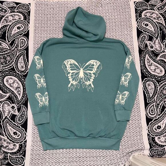 Green and white oversized hoodie - Picture 2 of 7